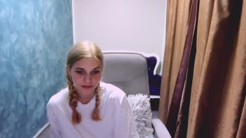 Snapshot of mysticaluna06 chatting on July 14, 2026, 10:15 pm mysticaluna06 online show from July 14, 2026, 10:15 pm