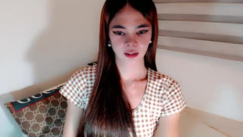 Krestine online show from July 2, 2026, 3:17 am