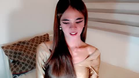 Krestine online show from July 4, 2026, 4:51 am