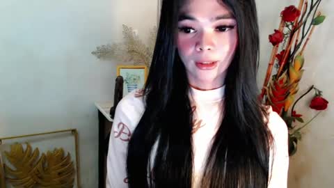 Krestine online show from July 25, 2026, 1:52 pm