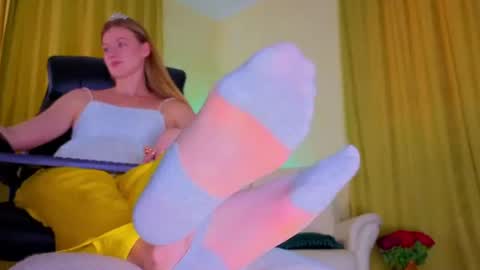 mysticvenus_ online show from July 1, 2026, 7:21 am