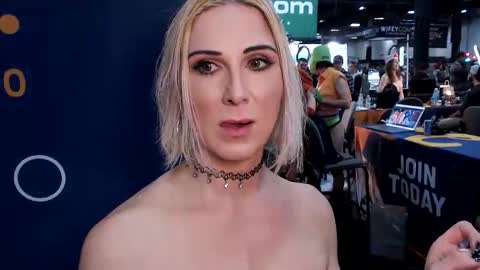 Snapshot of mzjadenyxxx chatting on October 25, 2025, 1:02 am Jade Nyxxx online show from October 25, 2025, 1:02 am