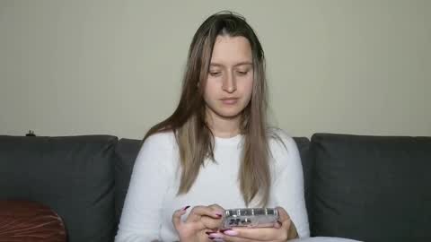 Eva online show from February 17, 2025, 9:19 pm