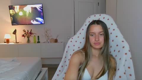 Eva online show from October 15, 2025, 8:31 pm