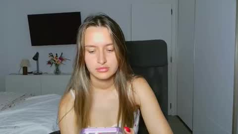 Eva online show from October 19, 2025, 6:08 pm