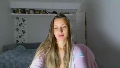 Eva online show from November 12, 2025, 5:02 pm