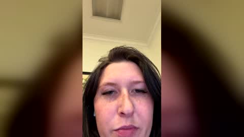 Snapshot of n0rmalgurl chatting on May 12, 2026, 7:33 pm n0rmalgurl online show from May 12, 2026, 7:33 pm