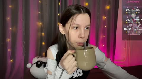 Vanessa and Julia  online show from January 19, 2025, 6:43 pm