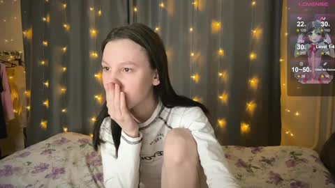 Vanessa and Julia  online show from February 10, 2025, 8:31 pm