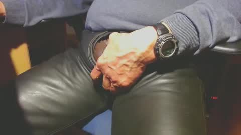 naaapa online show from December 7, 2024, 9:44 pm