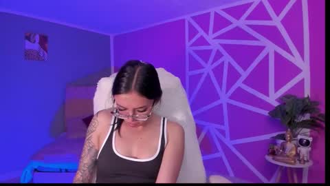 anny online show from February 18, 2026, 11:44 pm