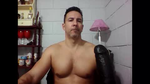 nachorj online show from June 6, 2026, 7:51 pm