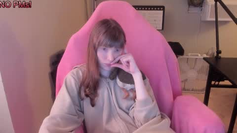 Natalie Marlo online show from October 7, 2025, 9:28 am