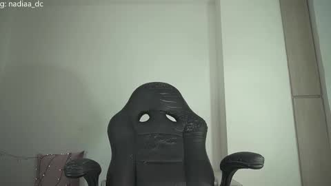 Nadia  INST Nadiaa dc online show from March 5, 2026, 2:29 am