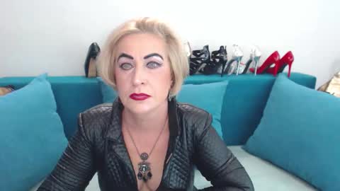 NadiaFemDom online show from September 11, 2025, 12:16 pm