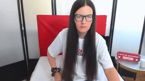 nadiatrue online show from June 30, 2026, 2:51 pm