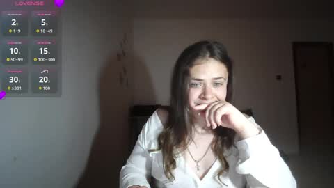 nadiiamorgun online show from June 4, 2026, 3:18 pm