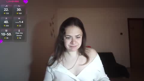 nadiiamorgun online show from June 18, 2026, 6:24 am