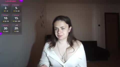 nadiiamorgun online show from June 26, 2026, 6:51 am