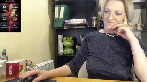 Snapshot of nadin_slut chatting on April 12, 2026, 5:40 pm Nadin online show from April 12, 2026, 5:40 pm