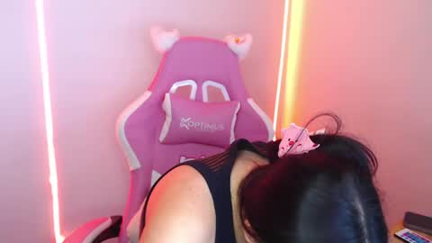 Snapshot of nahia__1 chatting on April 17, 2026, 3:26 pm Nahia online show from April 17, 2026, 3:26 pm