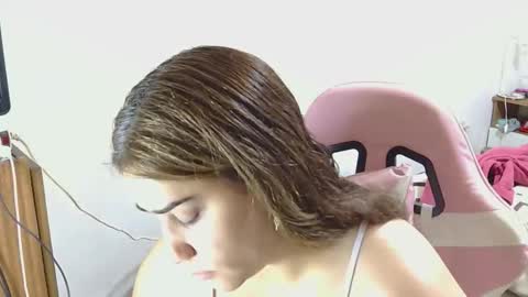 Snapshot of nahiarabiel chatting on April 29, 2026, 5:30 pm nahiarabiel online show from April 29, 2026, 5:30 pm