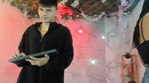 nahomi_hot2002 online show from July 6, 2026, 1:08 pm