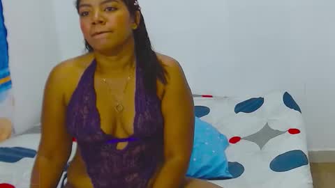 Snapshot of nahomiandmakelele2025 chatting on October 14, 2025, 3:18 am NahomiMakelele online show from October 14, 2025, 3:18 am