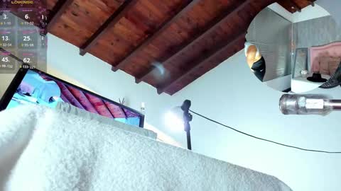   online show from February 15, 2026, 3:20 pm