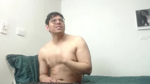 Snapshot of nahomy_and_jake chatting on November 10, 2025, 9:41 am Nahomy Jake online show from November 10, 2025, 9:41 am