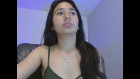 Snapshot of nahomy_rain chatting on March 4, 2026, 1:06 pm online show from March 4, 2026, 1:06 pm