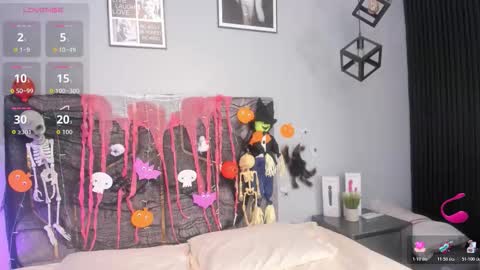 nahomycarterr online show from October 19, 2025, 7:36 pm