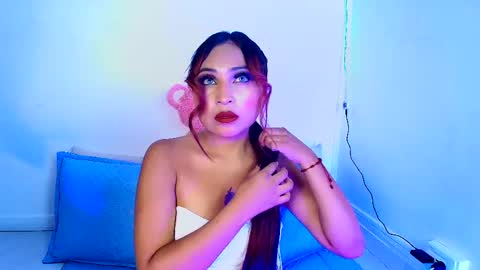 Snapshot of naia_cruz_ chatting on May 23, 2026, 7:40 pm Naia online show from May 23, 2026, 7:40 pm