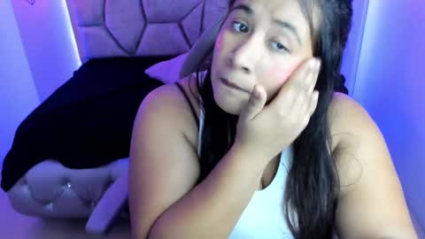 Snapshot of naia_karter chatting on January 16, 2025, 6:37 pm online show from January 16, 2025, 6:37 pm