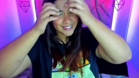 Snapshot of naia_karter chatting on January 29, 2025, 6:50 pm online show from January 29, 2025, 6:50 pm