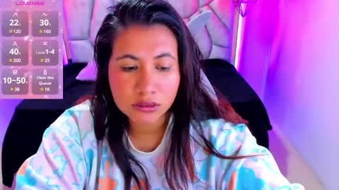 Snapshot of naia_karter chatting on March 11, 2025, 10:09 pm online show from March 11, 2025, 10:09 pm
