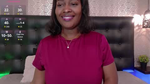 naiaramasson_ online show from March 19, 2026, 11:58 am