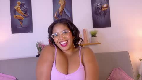 nairagold_ online show from April 23, 2026, 12:56 am