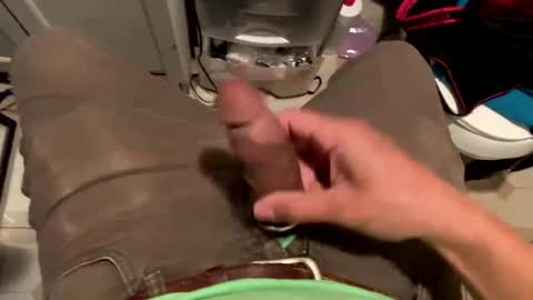 nairda2senoniuq online show from April 21, 2026, 3:35 am