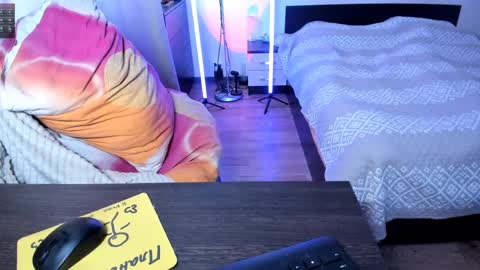 Asy no face  online show from March 10, 2025, 9:53 am