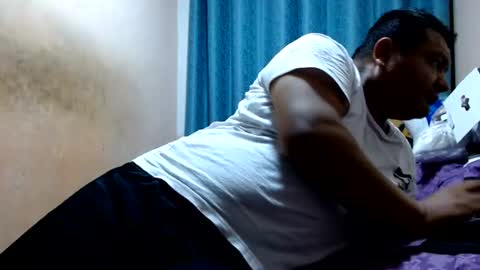 nakedlima online show from June 29, 2026, 5:57 am