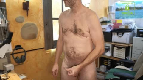 Luke online show from December 19, 2024, 5:18 pm