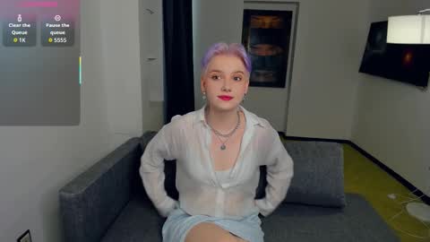 Snapshot of nakishacroshaw chatting on September 12, 2025, 11:21 am Kate online show from September 12, 2025, 11:21 am