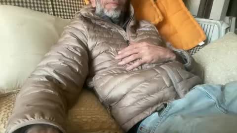 Snapshot of naklitt chatting on April 5, 2026, 10:01 am naklitt online show from April 5, 2026, 10:01 am