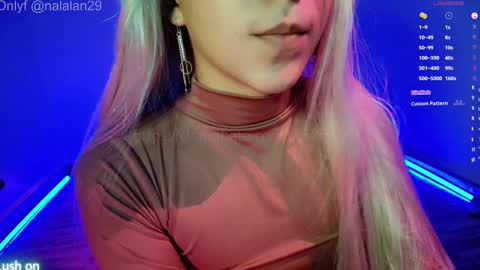 Onlyf4s nalalan29 online show from January 29, 2025, 9:23 am