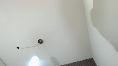 Snapshot of nalaroy chatting on February 19, 2025, 8:33 am NALAROY online show from February 19, 2025, 8:33 am