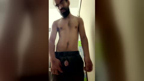 naluboi2lit online show from May 19, 2026, 8:42 am