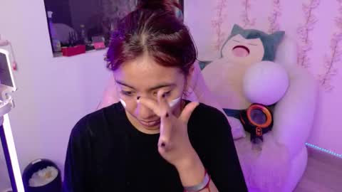 nami_usagi online show from March 24, 2026, 3:17 pm