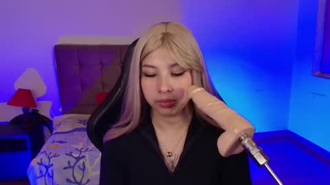 Snapshot of namiko_park_ chatting on March 13, 2026, 9:43 pm namiko_park_ online show from March 13, 2026, 9:43 pm