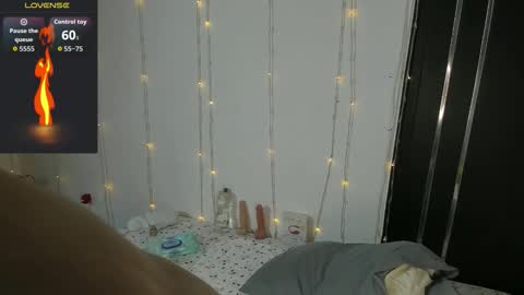 Snapshot of namir__ chatting on October 20, 2025, 11:10 am Namir online show from October 20, 2025, 11:10 am